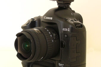 Canon EOS 1D mark II