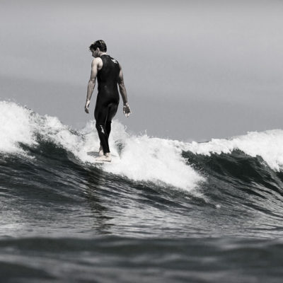 biarritz_roxy_pro_2011_backside_noseride_1000