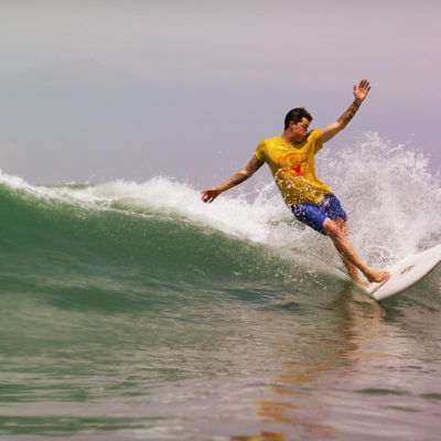 roxy_pro_biarritz_2011_yellow_shirt_cut_back1000