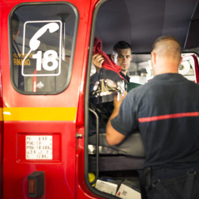 caserne-pompiers-sdis-33-ornano-sdis33-gironde-magazine-portrait-sebastien-huruguen-phtographe-bordeaux