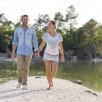 photographe-grossesse-bordeaux-gironde-sebastien-huruguen-future-maman-seance-photo-couple-exterieur-lac-12