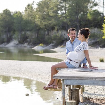 photographe-grossesse-bordeaux-gironde-sebastien-huruguen-future-maman-seance-photo-couple-exterieur-lac-8