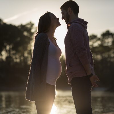 photographe-grossesse-future-maman-femme-enceinte-seance-couple-sebastien-huruguen-gironde-leognan