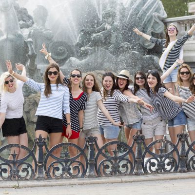 seance-photo-EVJF-sebastien-huruguen-photographe-mariage-bordeaux-jardin-publique-groupe-fontaine-girondins-bordeaux-quinconces