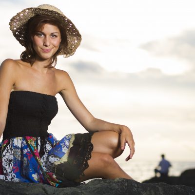 Marion-Sebastien-Huruguen-Fashion-Studio-Beach-Anglet-Plage-Girl-Dress-Summer-France-Hat-model-woman-photographer