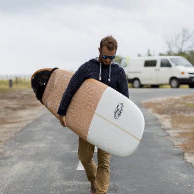 photographe-mode-bordeaux-lifestyle-book-ambiance-portrait-surfer-longboard-sud-gironde-sebastien-huruguen