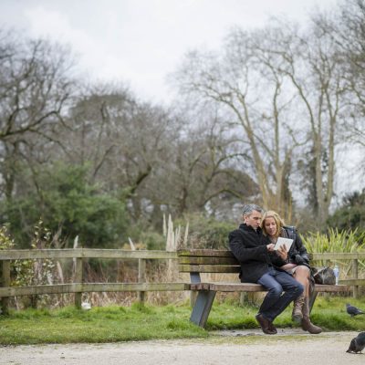 sebastien-huruguen-bordeaux-photographe-pro-seance-photo-book-lifestyle-duo-merignac-tablette-couple