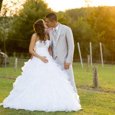 photographe-mariage-bordeaux-sebastien-huruguen-couple-coucher-de-soleil-robe-mariee