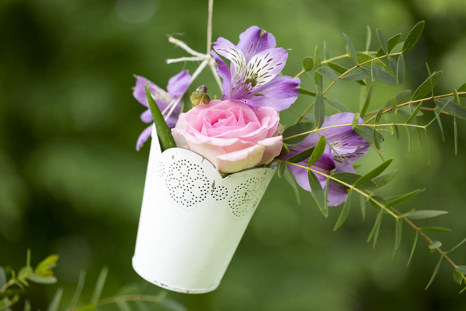 mariage, bordeaux, aquitaine, gironde, sebastien huruguen, photographe mariage, photographe mariage bordeaux, decoration, fleurs, pots, pot suspension, supendu, rose