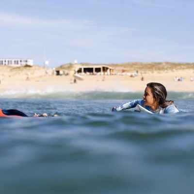 Hawai surfer girls Alessa Quizon and Carissa Moore all smiles ladies in Hossegor for the Roxy Pro France - Quik Pro France 2016 | Sebastien Huruguen www.huruguen.fr