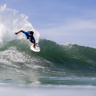 Maxime Huscenot backside snap on the Hossegor waves - Quik Pro France 2016 | Sebastien Huruguen www.huruguen.fr