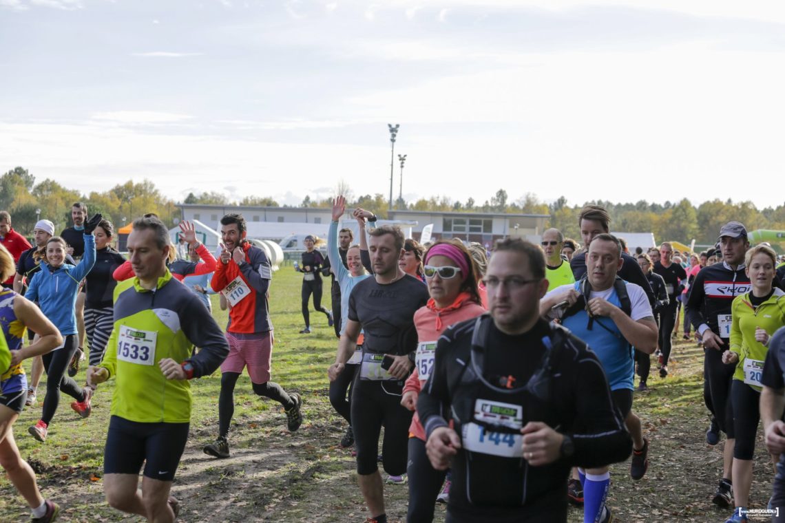 course à pieds running run courir trail en jalle saint jean d'illac 2015 sebastien huruguen photographe bordeaux gironde depart