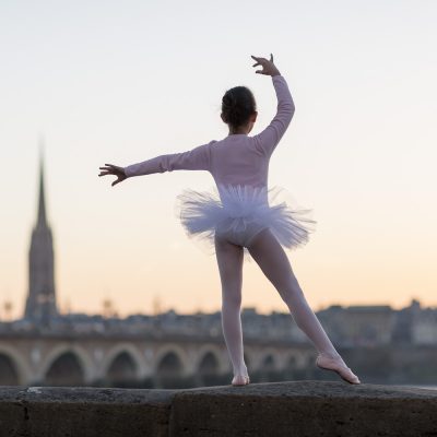 ballerina-project-bordeaux-dancing-pont-de-pierre-bordeaux-city-sebastien-huruguen-photographe