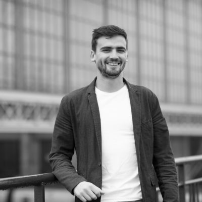 sebastien-huruguen-photographe-bordeaux-portrait-professionnel-entreprise-communication-gare-saint-jean-halle-2